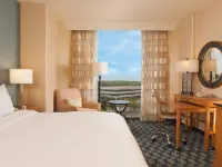 Greenville Marriott Hotels near Peace Center