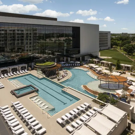 Loews Arlington Hotel