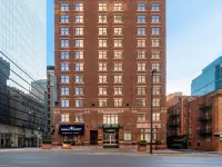 Residence Inn Baltimore Downtown/ Inner Harbor Hotels near Westsude