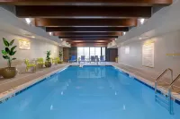 Home2 Suites by Hilton Dekalb - parking