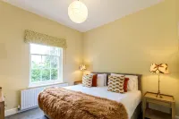 South Cottage - 2-Star