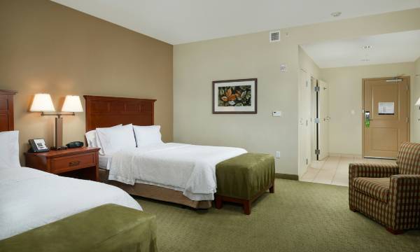 Hampton Inn & Suites Salem