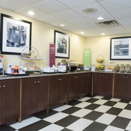 Hampton Inn Cincinnati-Airport South