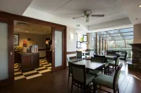 Hampton Inn West Springfield - Wifi