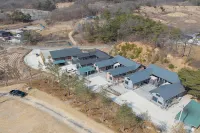 Cheongyang Chilgap Mountain Hwangto Pension 1 - 3-Star