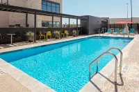 Home2 Suites by Hilton Rosenberg Sugar Land Area, TX - parking