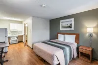 HomeTowne Studios Spokane - Valley - Parkplatz