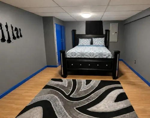 Serene Family Home: Sleeps 16! - 2-Star