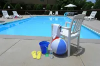Hampton Inn Atlanta-Southlake - Pools