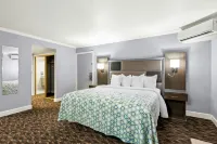HomeTowne Studios Yuba City Bonanza - Marysville - Pet friendly