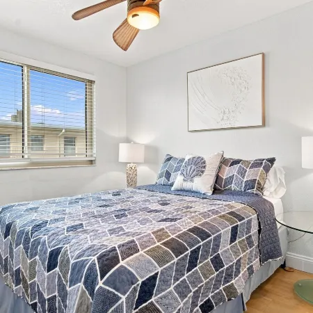 Steps to St Pete Beach - 2BR With Heated Pool