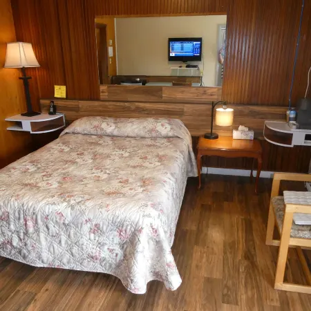 Airport Inn