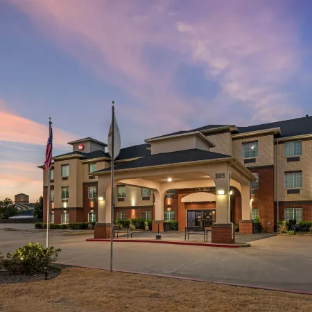 Best Western Plus Lake Dallas Inn  Suites