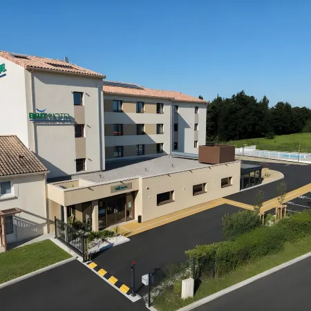 Brit Hotel Avignon Sud le Calendal