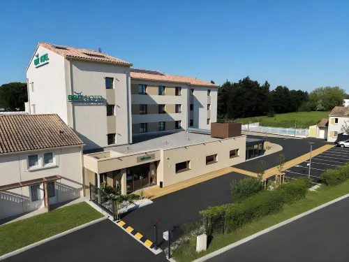 Brit Hotel Avignon Sud - Le Calendal - 3 étoiles