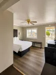 Rockview Inn and Suites - 2-Star
