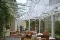 La Bruyère-Maison d'hôtes-Piscine - Homestays