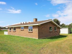 Lavish Holiday Home in Ringkøbing with Sauna