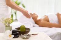 Hanoi Golden Holiday Hotel Các khách sạn ở Hà Nội