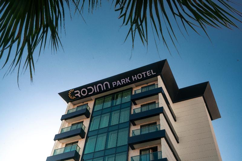 Rodinn Park Hotel