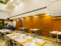 Hotel Chandra Park - Breakfast