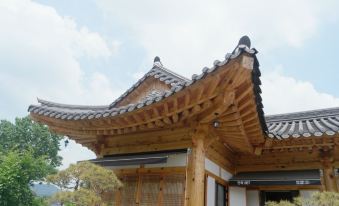 Iksan Godo Hanok 1987 Pension