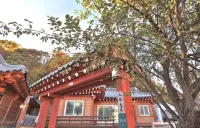 예직한옥펜션