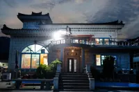 Namhae Badatga Byeoljang Pension