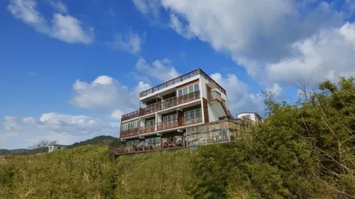 Pohang Badasarang Pension
