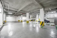 Venezia Hotel - parking