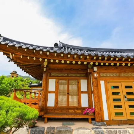 Suncheon Bulbidang Hanok Pension