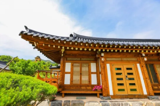 Suncheon Bulbidang Hanok Pension Hotels in 