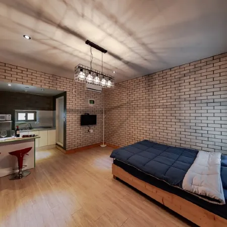Ulsan (Baenaegol) Libe Pension