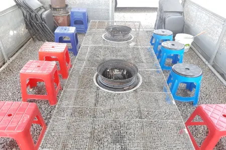 Feeling Good House Отели рядом с достопримечательностью «Dangcheomuldonggul Cave»