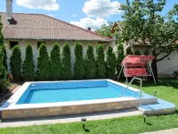 Brigi - Pool