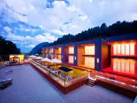 Uljin 207 Mile Pension