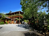 Cheongsong Hwangto Bungalow Pension - Homestays