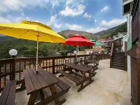 트윈캐슬펜션 거제시 호텔