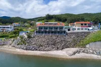 Namhae Jijok Pension