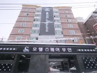 Gwangju Hwajeongdong Square Hotels near U · Square