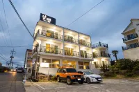 Jeju Seolem Pension Hotels in der Nähe von Strand Gwakji Gwamul