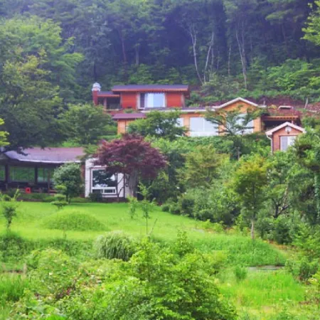 Goseong Jangjagol Pension