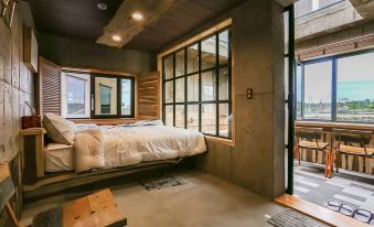 Jeju Miss Mr Pension (Extra Charge for Private Hinoki Tub)