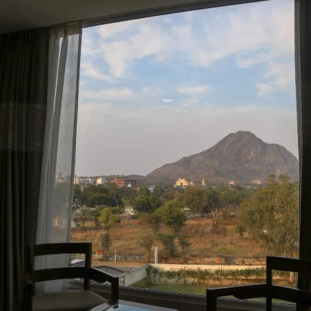 Hotel Brahma Horizon