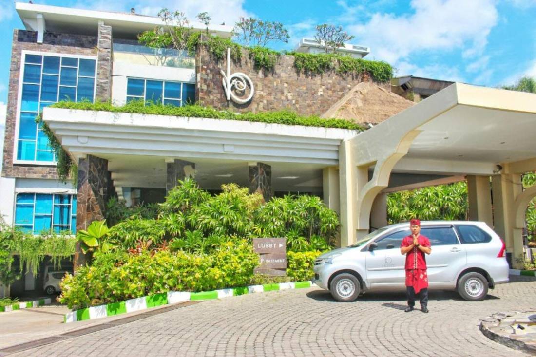 B Hotel Bali & Spa-Bali Updated 2022 Room Price-Reviews & Deals | Trip.com