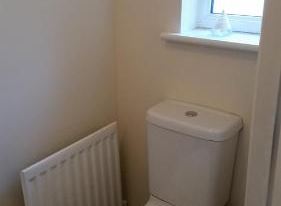 Livingston Ideal Commuter House - Housity