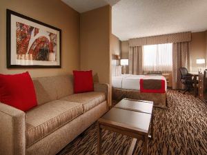 Best Western Los Alamitos Inn & Suites