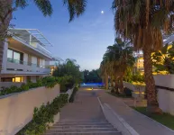Kamena Residence - Sea View