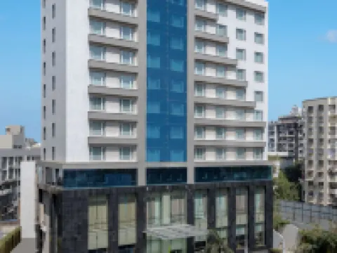 Radisson Blu Hotel Ahmedabad Hotels near Ahamadabad