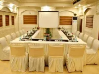 Hotel Solitaire Chandigarh - 10 Mins from Railway Station - Homestays